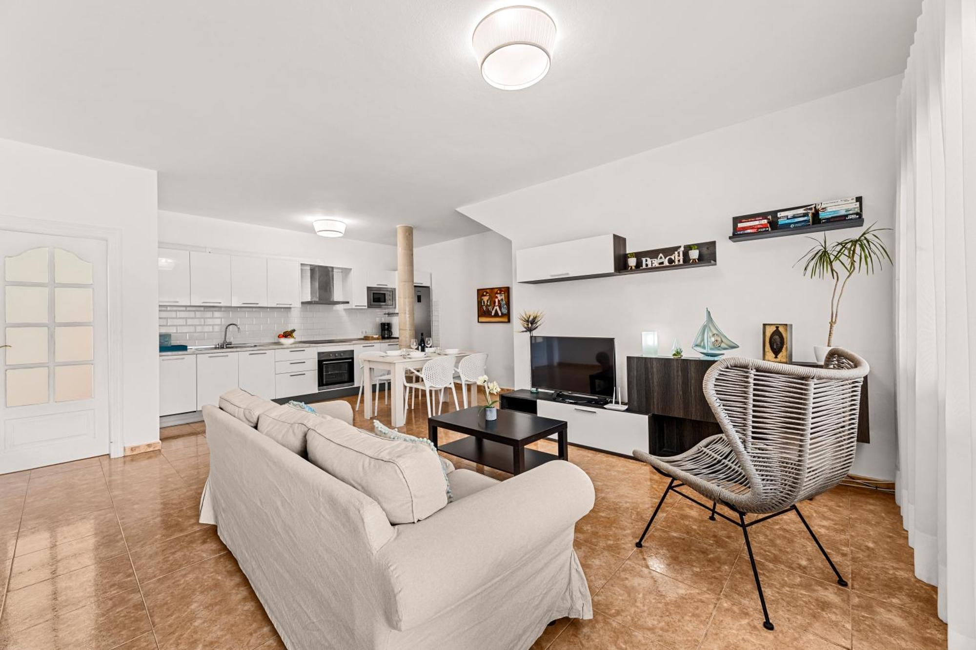 Apartamento Playa Dorada Bajos Плая Бланка Екстериор снимка